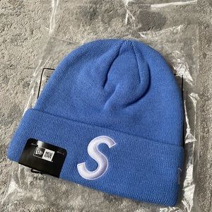 Supreme Beanie